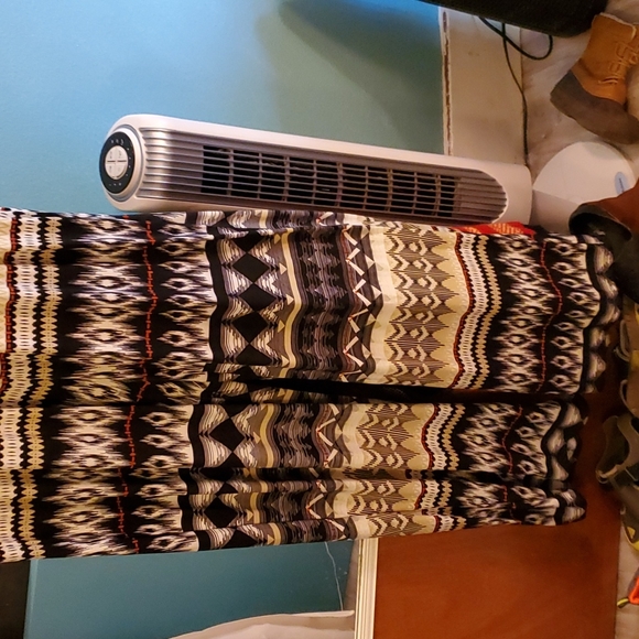 🌴Geometric Printed jumpsuit 🌴 - Picture 4 of 4